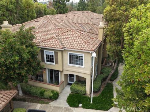 251 Gallery , Tustin, CA