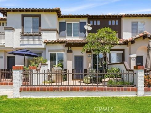 2444 Sunningdale