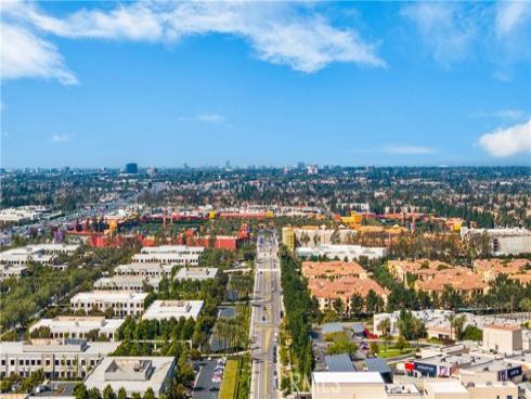 2894 Player Ln , Tustin, CA