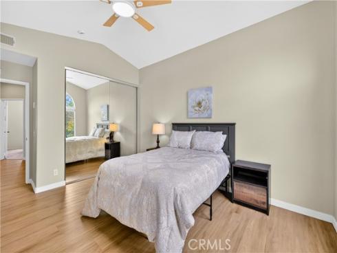 2329 Sunningdale , Tustin, CA