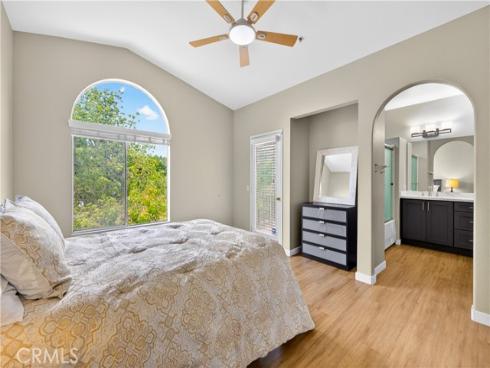 2329 Sunningdale , Tustin, CA