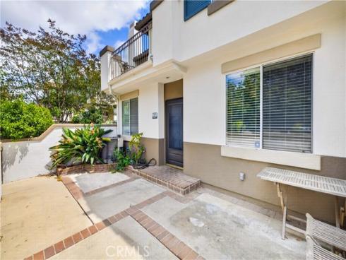 2329 Sunningdale , Tustin, CA