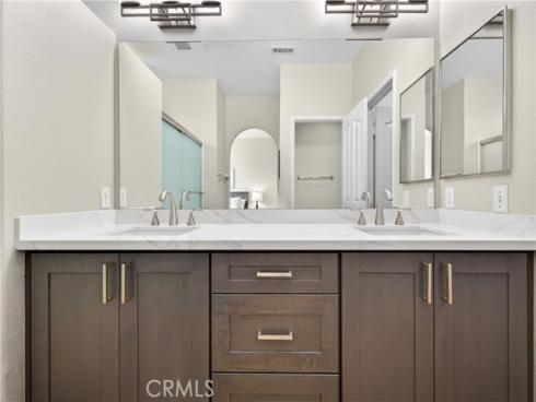 2329 Sunningdale , Tustin, CA
