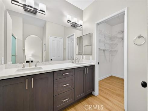 2329 Sunningdale , Tustin, CA