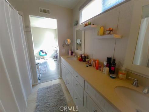 12700 Newport 47 , Tustin, CA