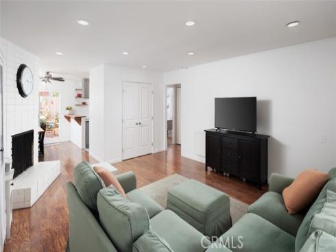 17962 Irvine Boulevard, Tustin, CA