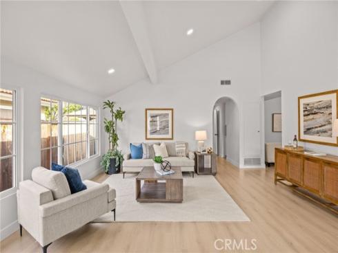14892 Braeburn , Tustin, CA