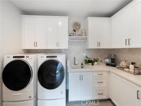 16398  Veterans   Way, Tustin, CA
