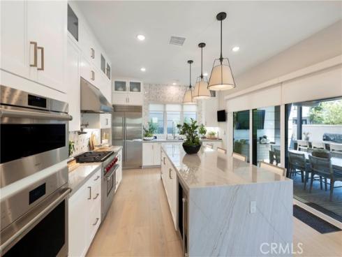 16398 Veterans Way, Tustin, CA