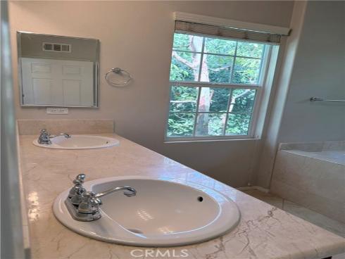 15231 Calverton , Tustin, CA
