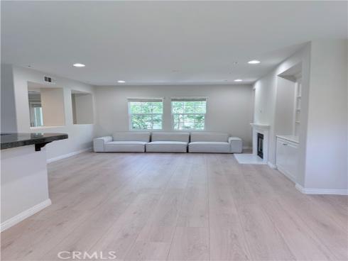 15231 Calverton , Tustin, CA