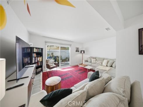 1881 Mitchell 57 Avenue, Tustin, CA