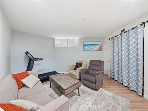 2856  Ballesteros   Lane, Tustin, CA