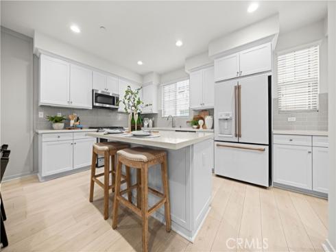 207 Essex Court, Tustin, CA
