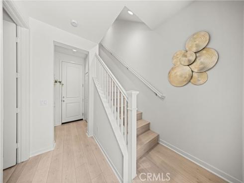 207 Essex Court, Tustin, CA
