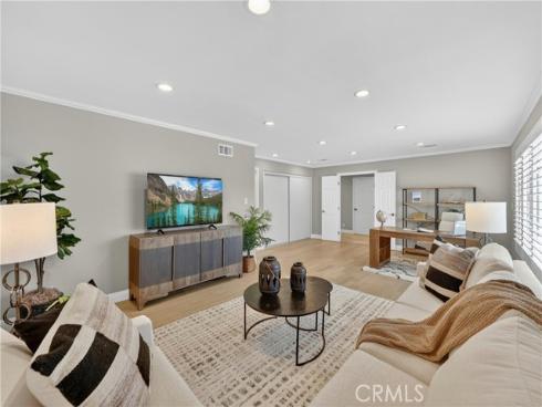 1192 Sycamore Avenue, Tustin, CA