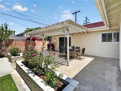 1192 Sycamore Avenue, Tustin, CA