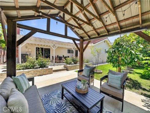 1192 Sycamore Avenue, Tustin, CA