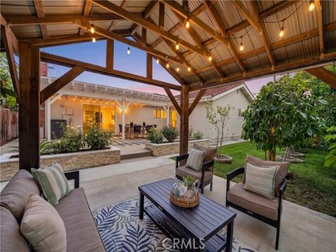 1192 Sycamore Avenue, Tustin, CA