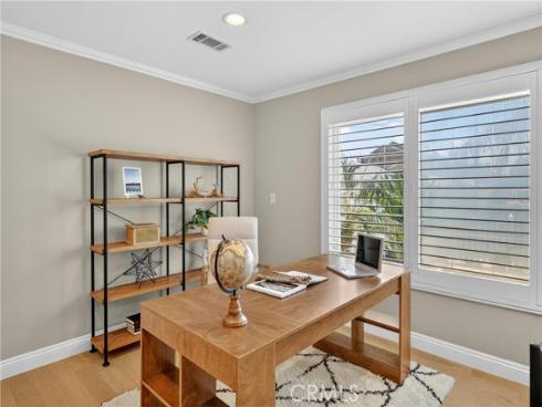 1192 Sycamore Avenue, Tustin, CA