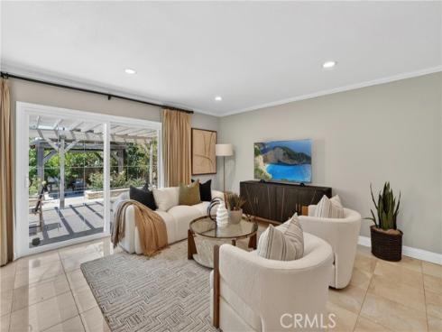 1192 Sycamore Avenue, Tustin, CA