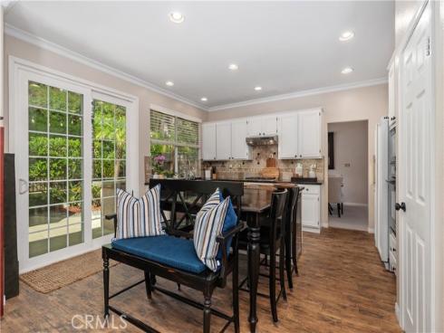 2573 Newman , Tustin, CA