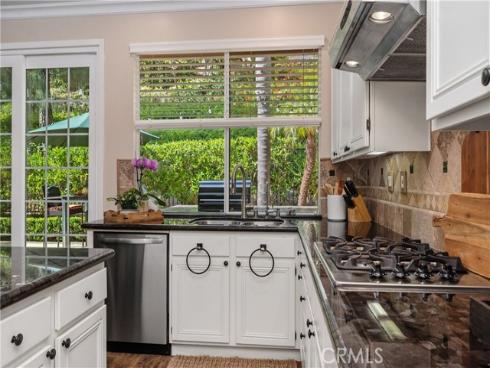 2573 Newman , Tustin, CA