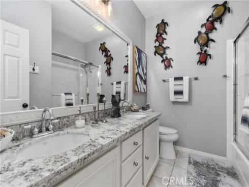 2573 Newman , Tustin, CA