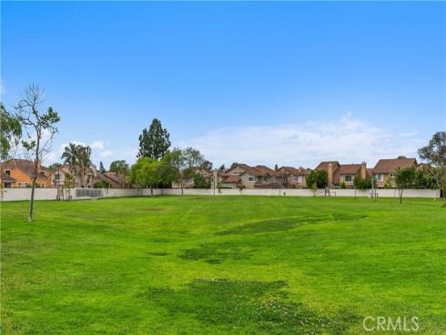 13367  Calle Antequera  , Tustin, CA
