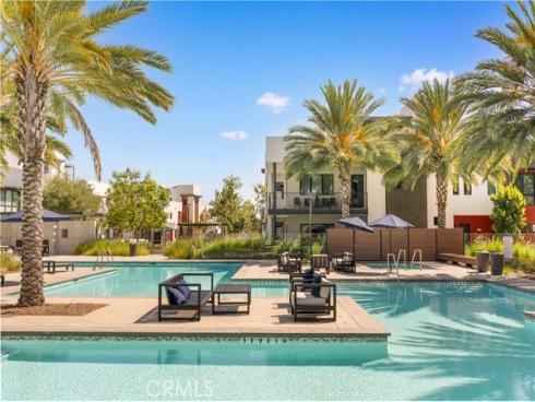 80 Ballast , Tustin, CA