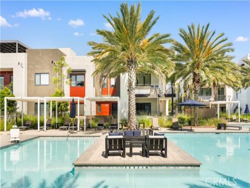 80 Ballast , Tustin, CA