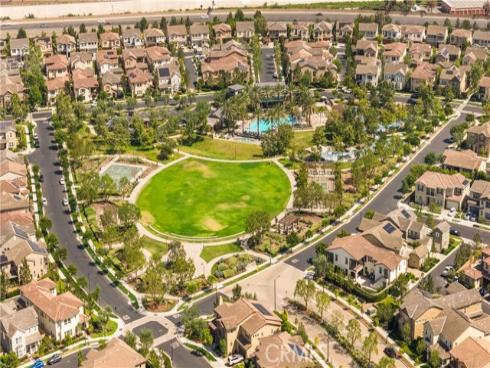 80 Ballast , Tustin, CA