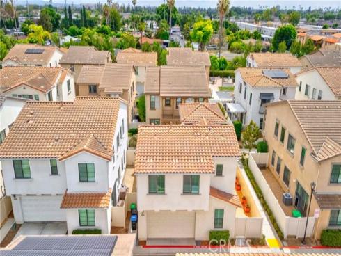 1856 Harvest Circle , Tustin, CA