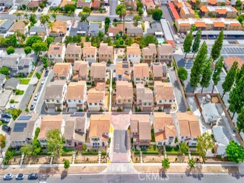 1856 Harvest Circle , Tustin, CA