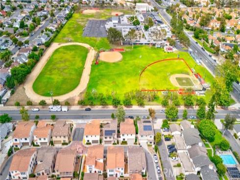 1856 Harvest Circle , Tustin, CA