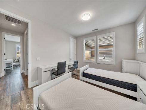 61 Windwalker , Tustin, CA
