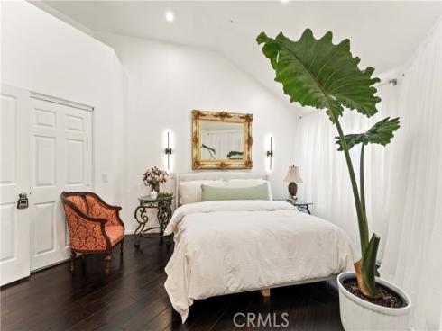 12709 Trent Jones Lane, Tustin, CA