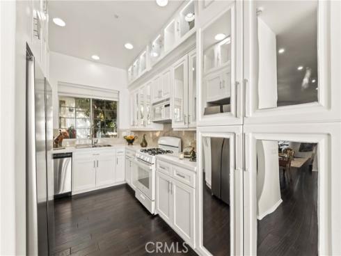 12709 Trent Jones Lane, Tustin, CA