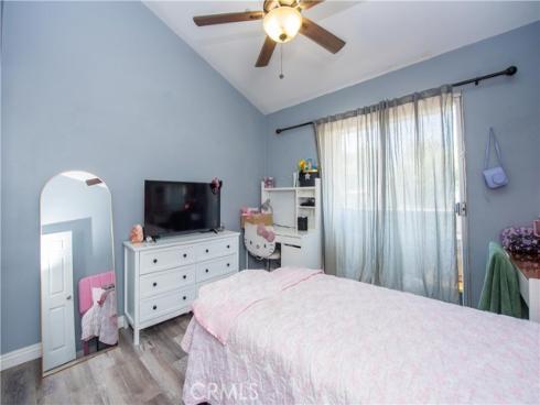 1192  Mitchell  77  Avenue, Tustin, CA