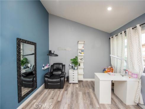 1192  Mitchell  77  Avenue, Tustin, CA