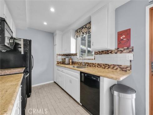14802  Newport   Street, Tustin, CA