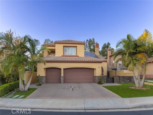 2605  Augusta  , Tustin, CA