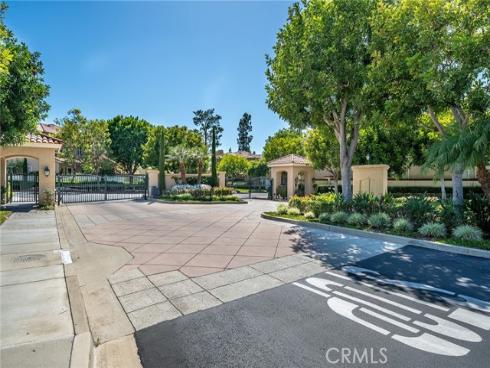 2466  Aquasanta  , Tustin, CA