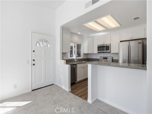 2960 Champion 805 , Tustin, CA