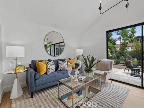 14632  Hyannis Port  , Tustin, CA