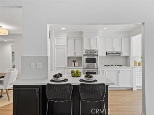 14632  Hyannis Port  , Tustin, CA