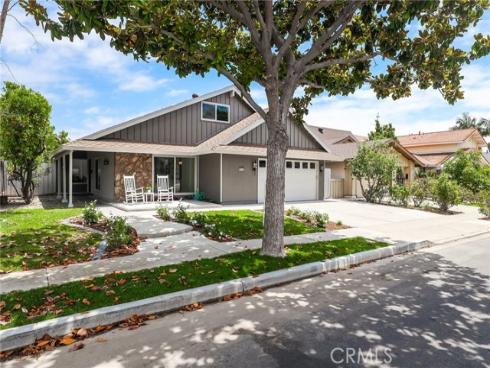 14632  Hyannis Port  , Tustin, CA