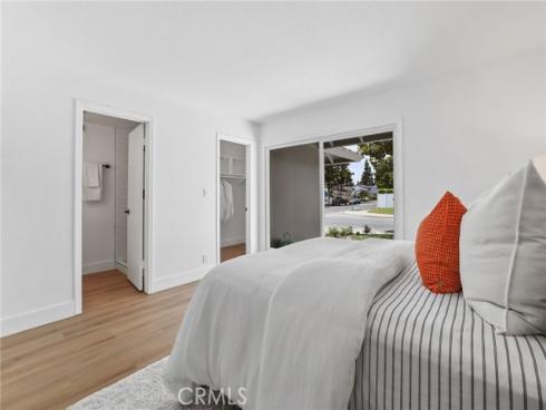 14632  Hyannis Port  , Tustin, CA