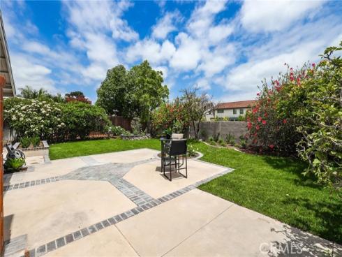 14632  Hyannis Port  , Tustin, CA