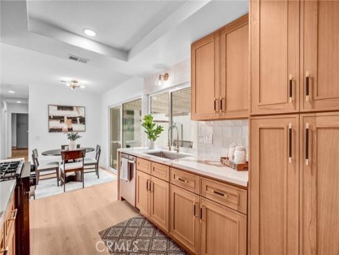 14332 Pinewood Road , Tustin, CA